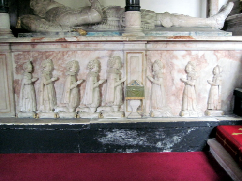 37. Carvings showing that Edwyn and Penelope Sandys had 5 sons and 3 daughters.