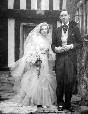 A photo outside the Manor on the Wedding Day of Audrey Lees-Milne to Matthew Arthur in 1931.