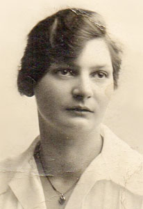 Alice Cox (1902-1986)