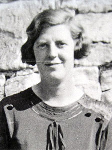 Melvia Halford (1910-1985)