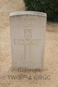 Stephen Styles’ grave in El Alamein War Cemetery